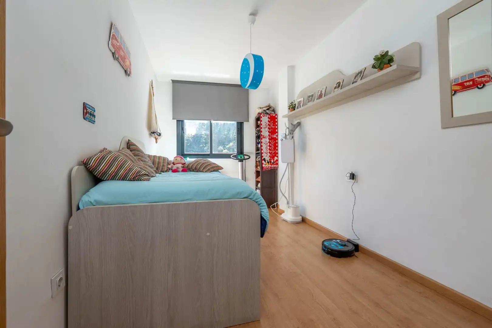 Dormitori de Casa o xalet en venda en Granada amb Calefacció, Terrassa i Traster