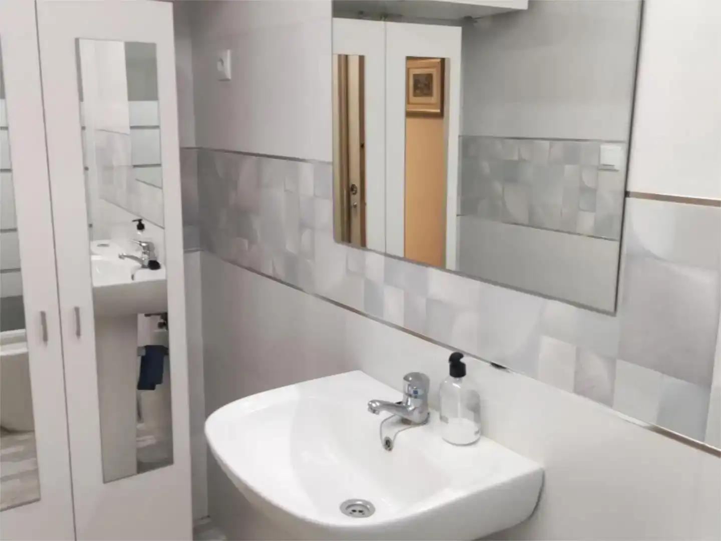 Bathroom of Flat for share in Zaragoza  with Furnished and Balcony
