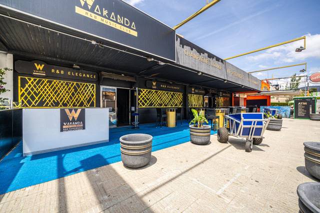 Local comercial en Venta en Avenida Avinguda S'Olivera en Magaluf