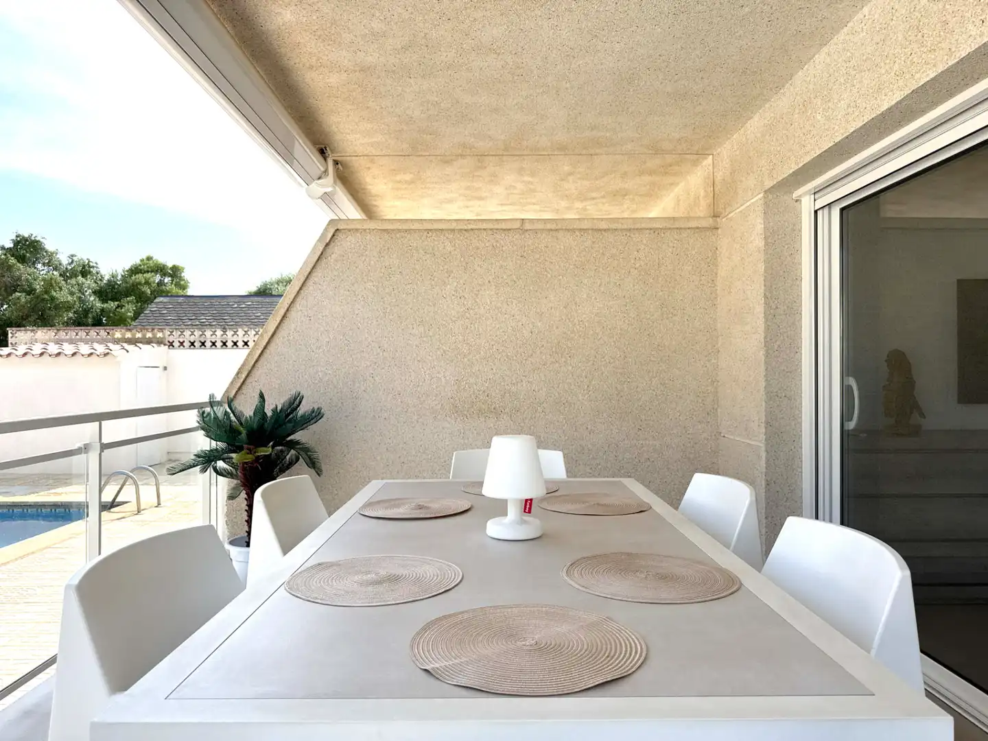 Terrasse von Einfamilien-Reihenhaus zum Verkauf in Cambrils mit Klimaanlage, Heizung und Terrasse