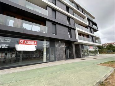 Gewerbefläche zur Miete in Rúa Concepción Arenal 159
