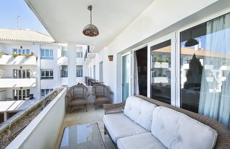 Apartament amb piscina en venda a Nueva Andalucía, imagen 12