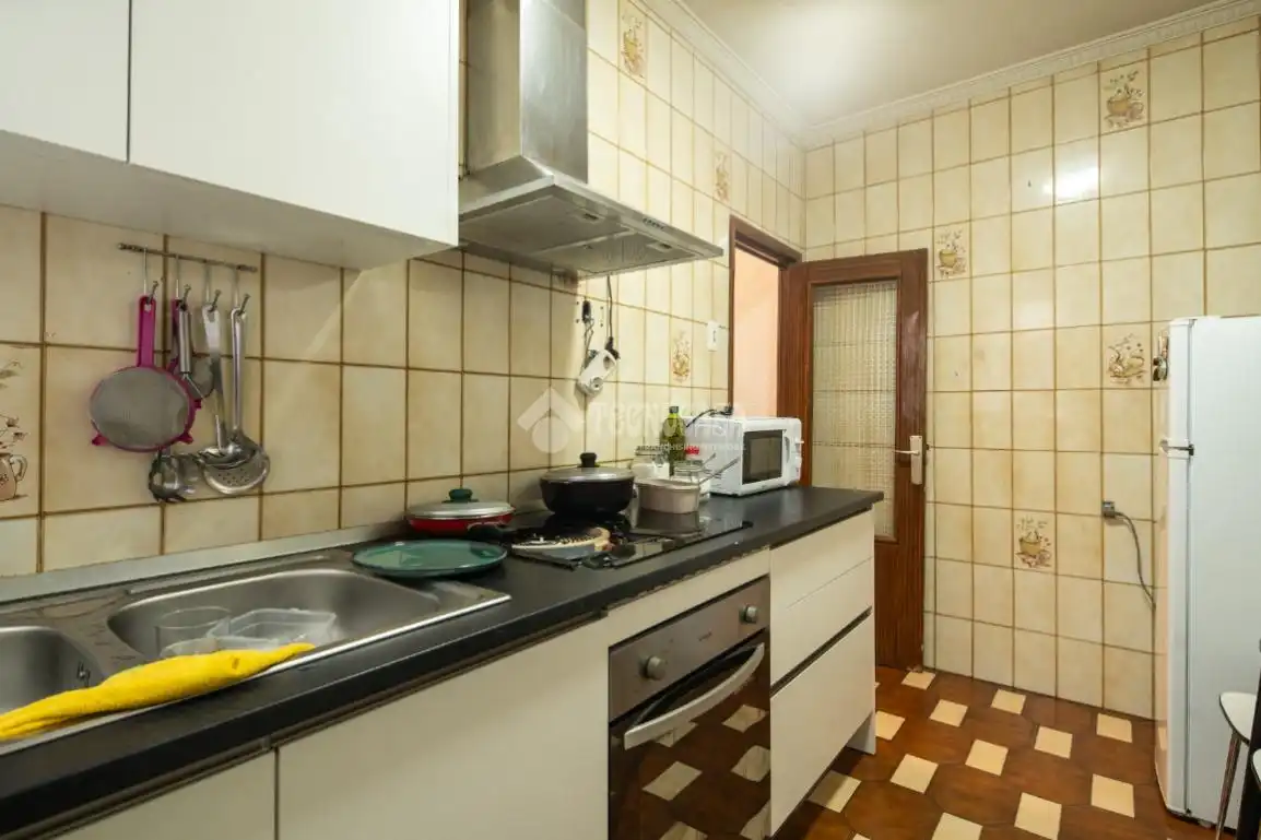 Kitchen of Flat for sale in Granada  with Balcony