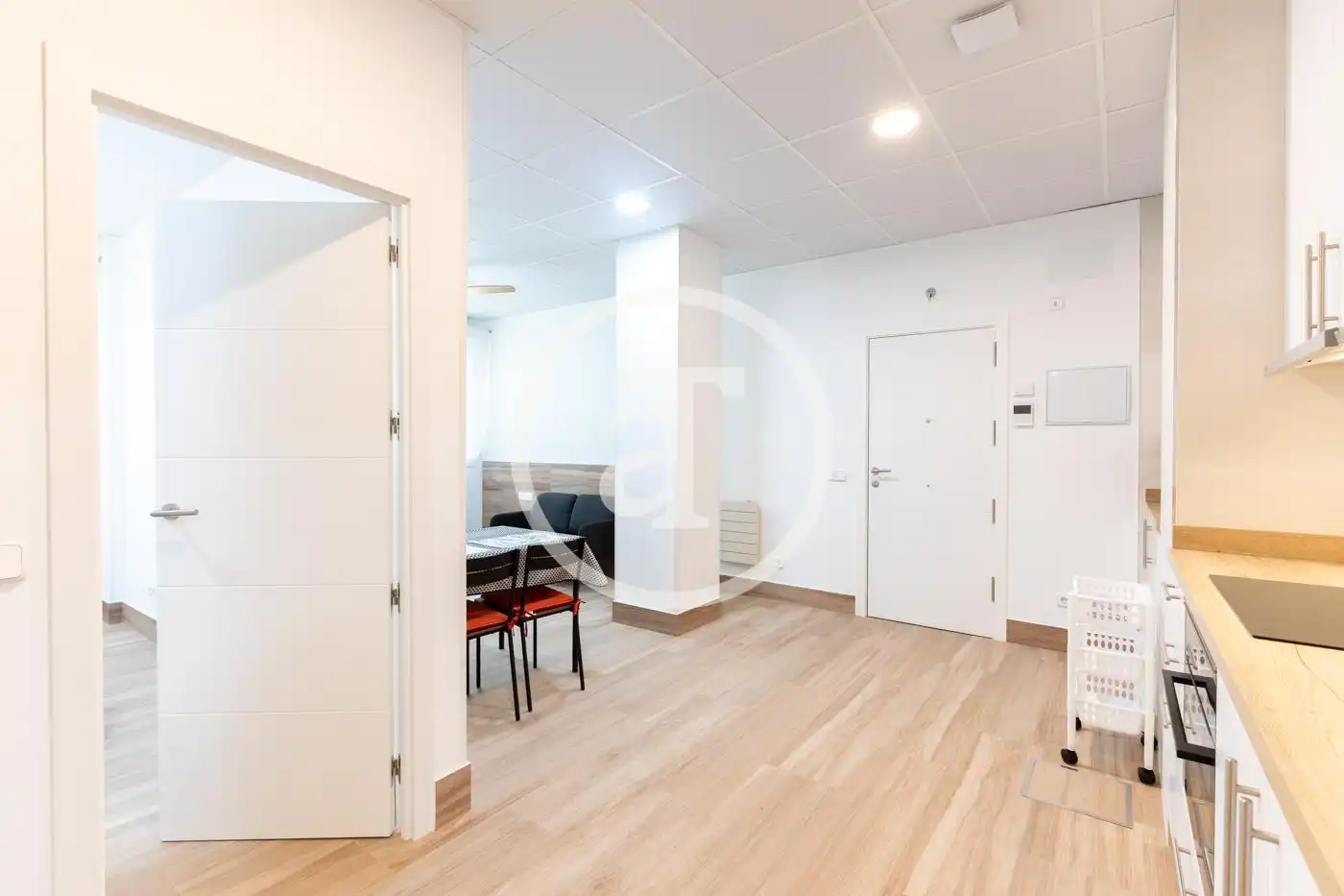 Flat for rent in Madrid  with Heating, Furnished and Oven
