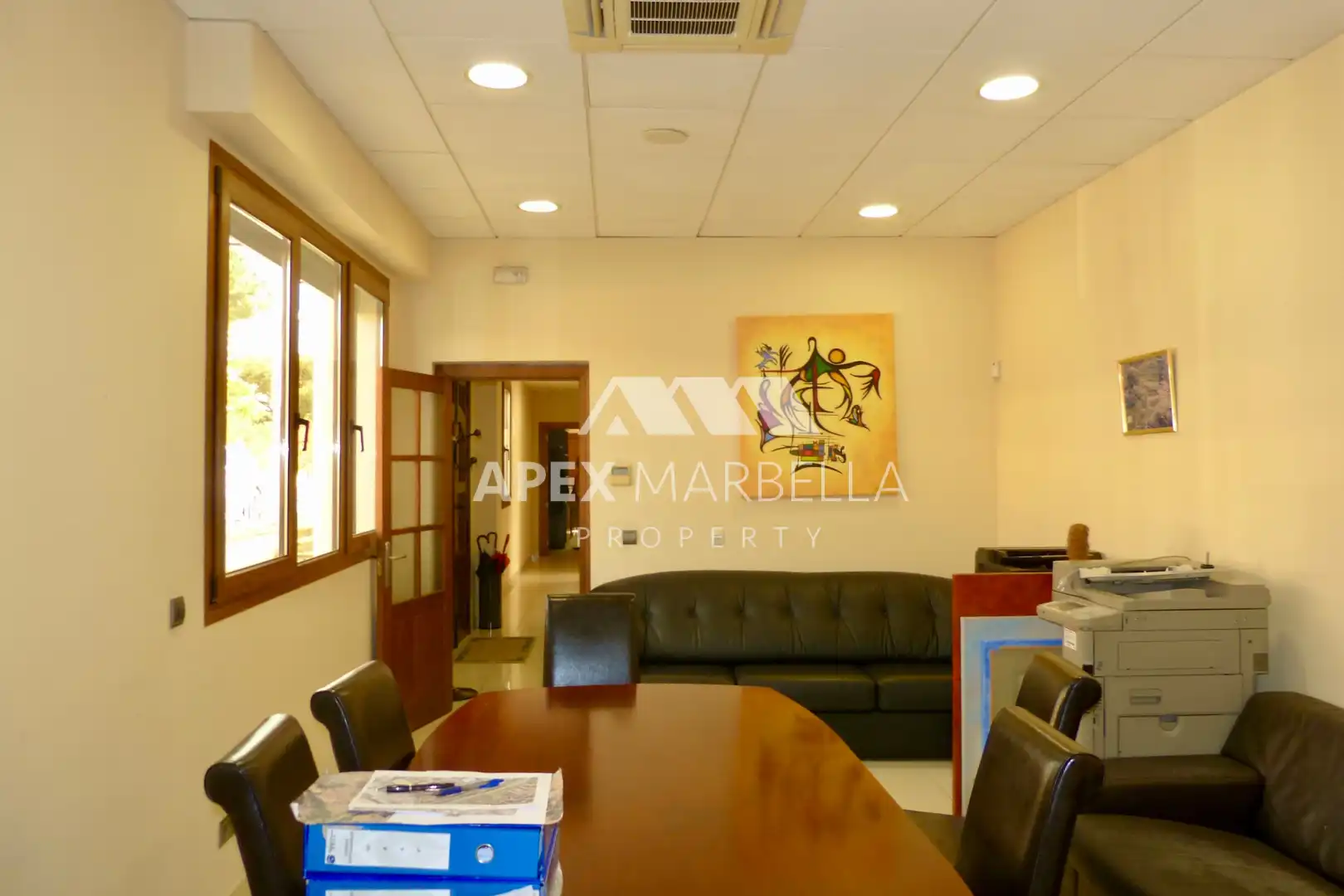 Local en venda en Marbella amb Aire condicionat, Moblat i Internet