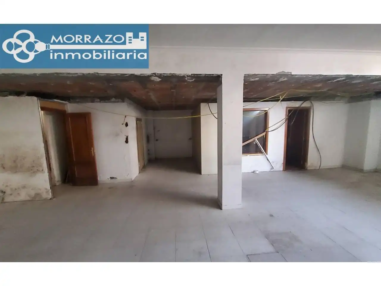 Locale commerciale in vendita a Avenida Montero Ríos, imagen 17