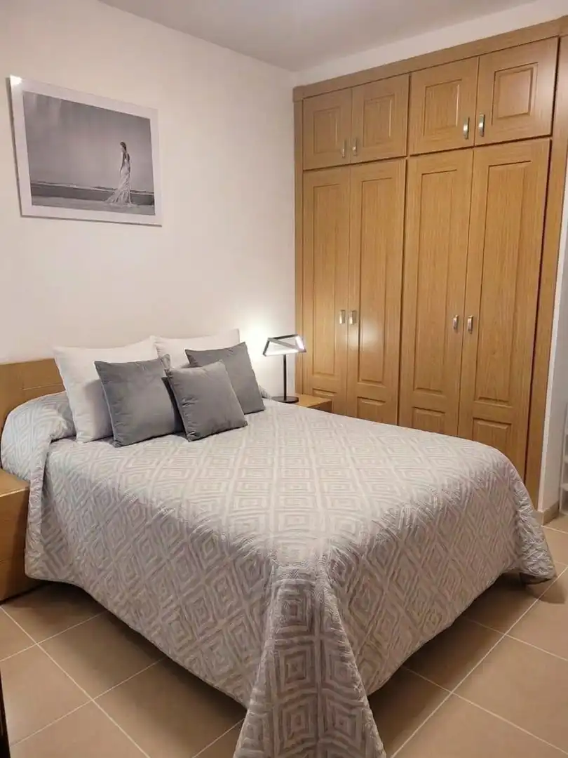 Piso con ascensor en venta en Núcleo urbano