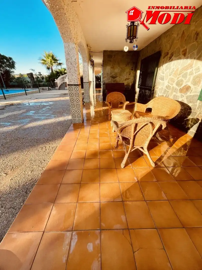 Terrasse von Country house zum Verkauf in Santa Fe mit Klimaanlage, Heizung und Privatgarten