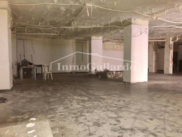 Local comercial en Alquiler en El Palo