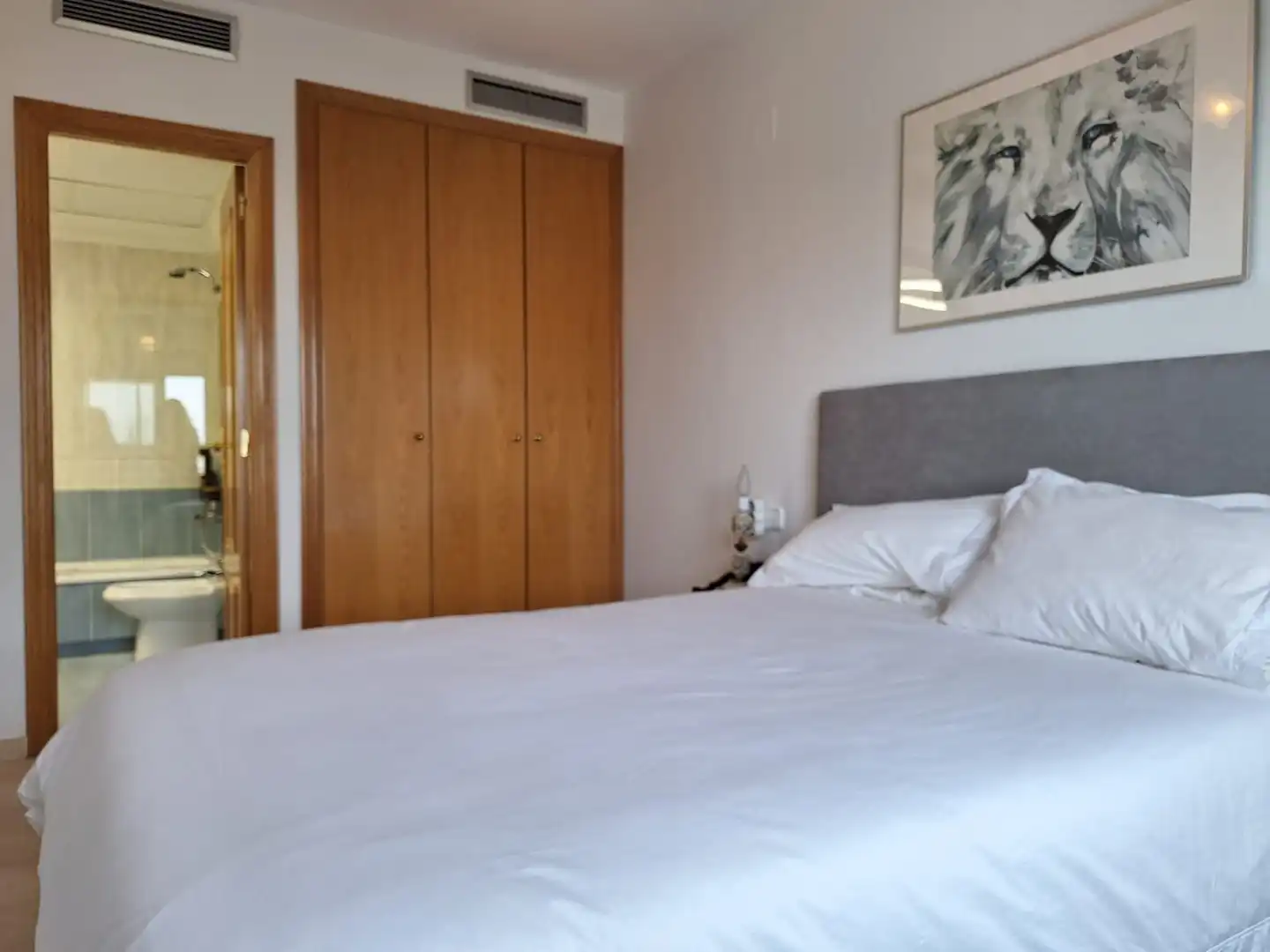 Apartament amb ascensor de lloguer a Carrer de Nino Bravo 3, imagen 10