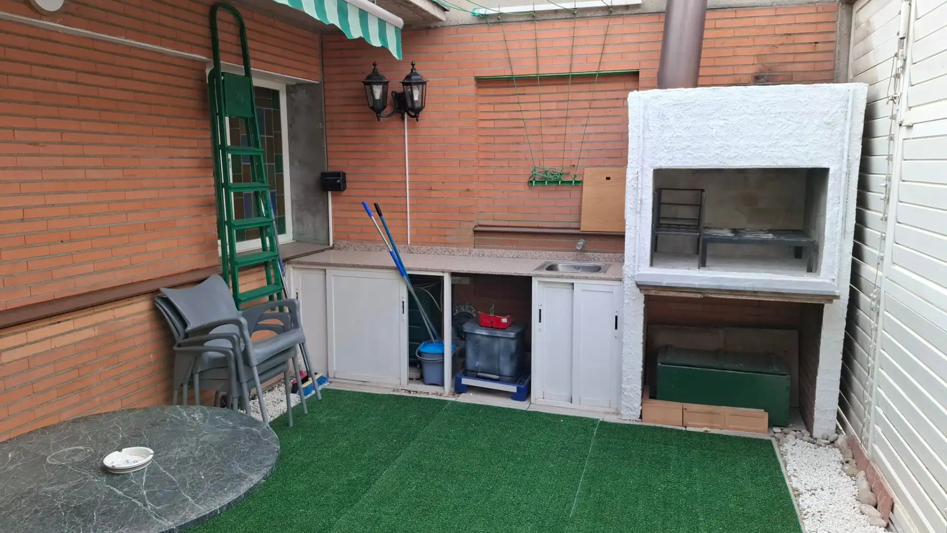 Terrasse von Dachboden zum Verkauf in Madrid mit Klimaanlage, Heizung und Parkett