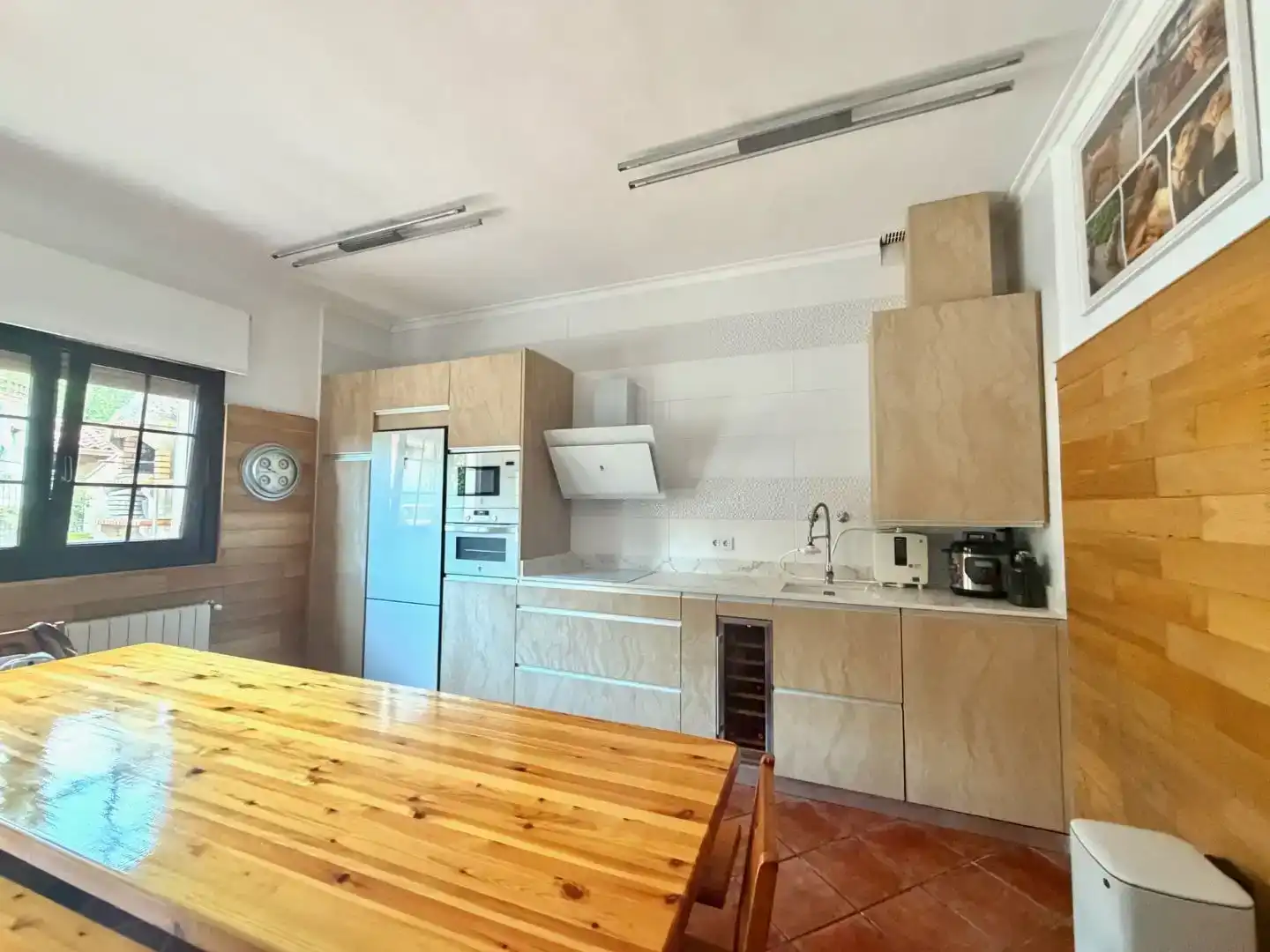 Cocina de Casa adosada en venta en Castro-Urdiales con Balcón