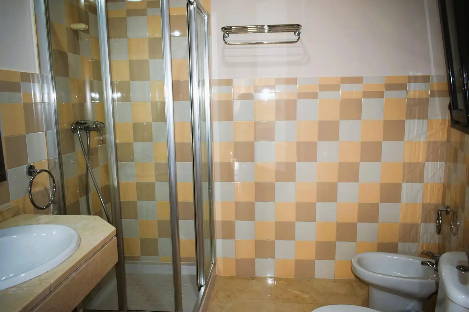 Baño de Edificio en venta en San Bartolomé de la Torre