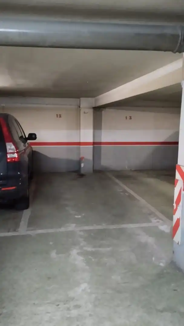 Parcheggio in affitto a Torrelavega - GARCILASO DE LA VEGA