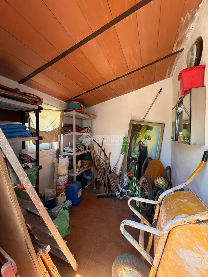 Country homes for sale in Utrera  with Air Conditioner, Heating and Swimming Pool