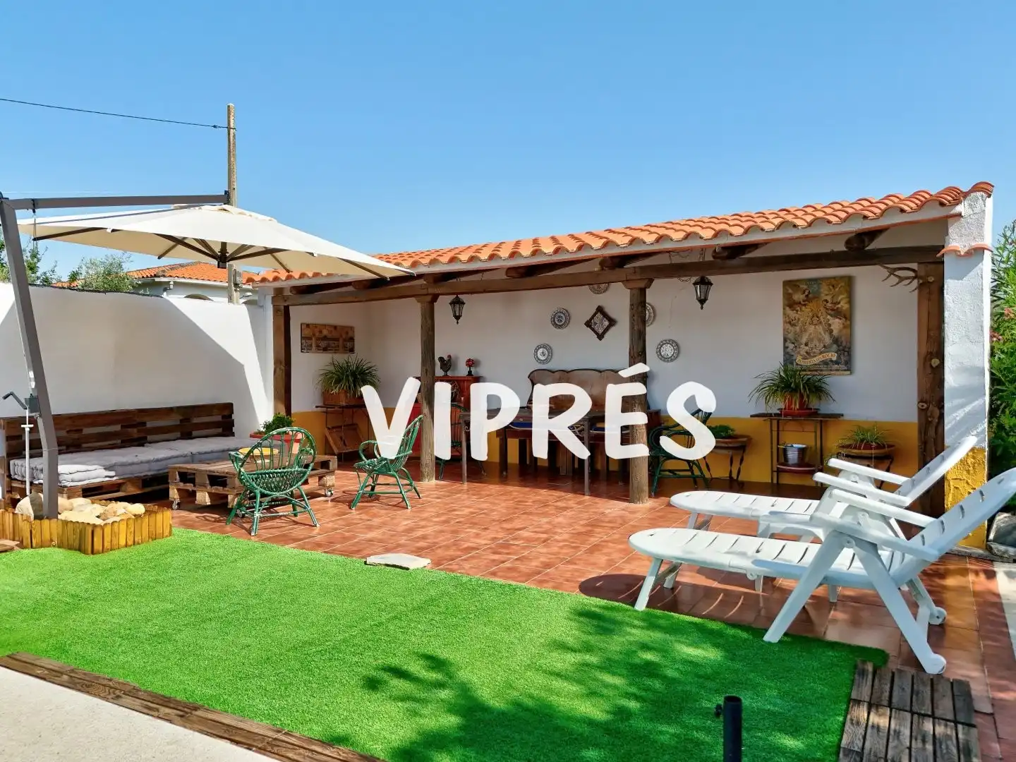 Casa o xalet en venda a Alcuéscar