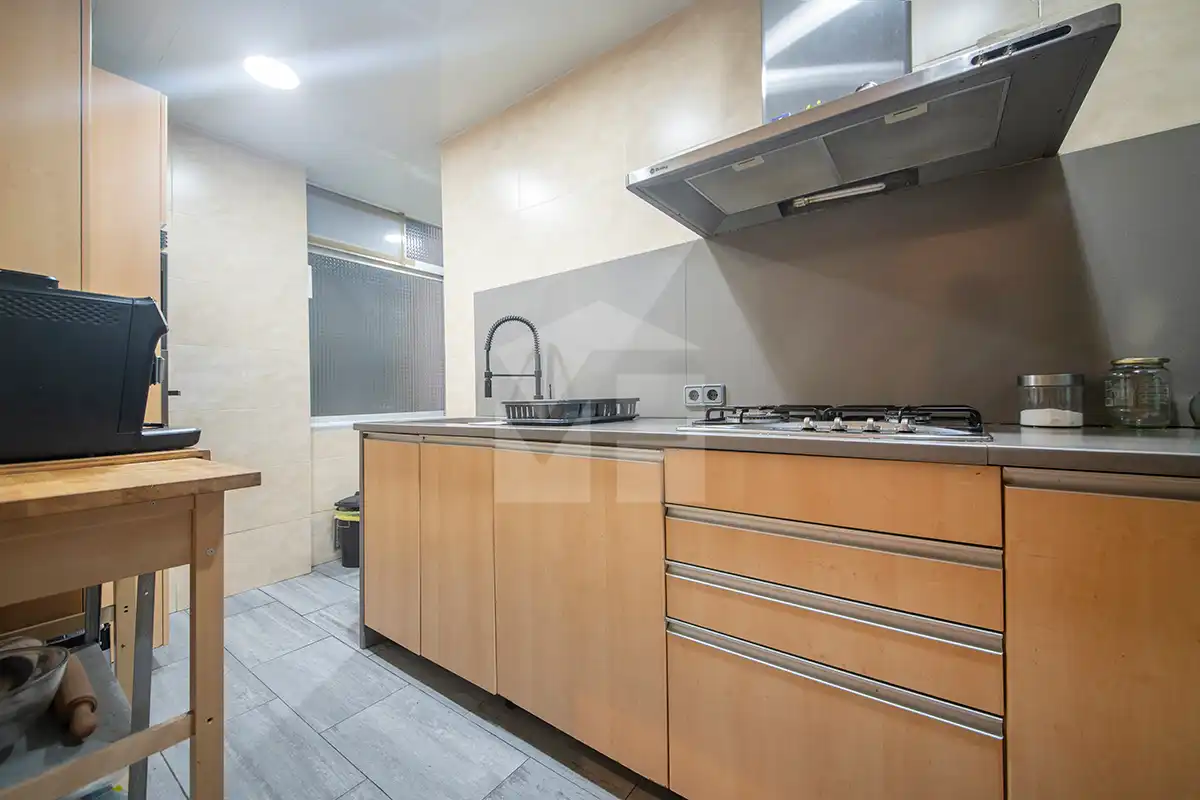 Kitchen of Flat for sale in Barcelona  with Air Conditioner and Heating