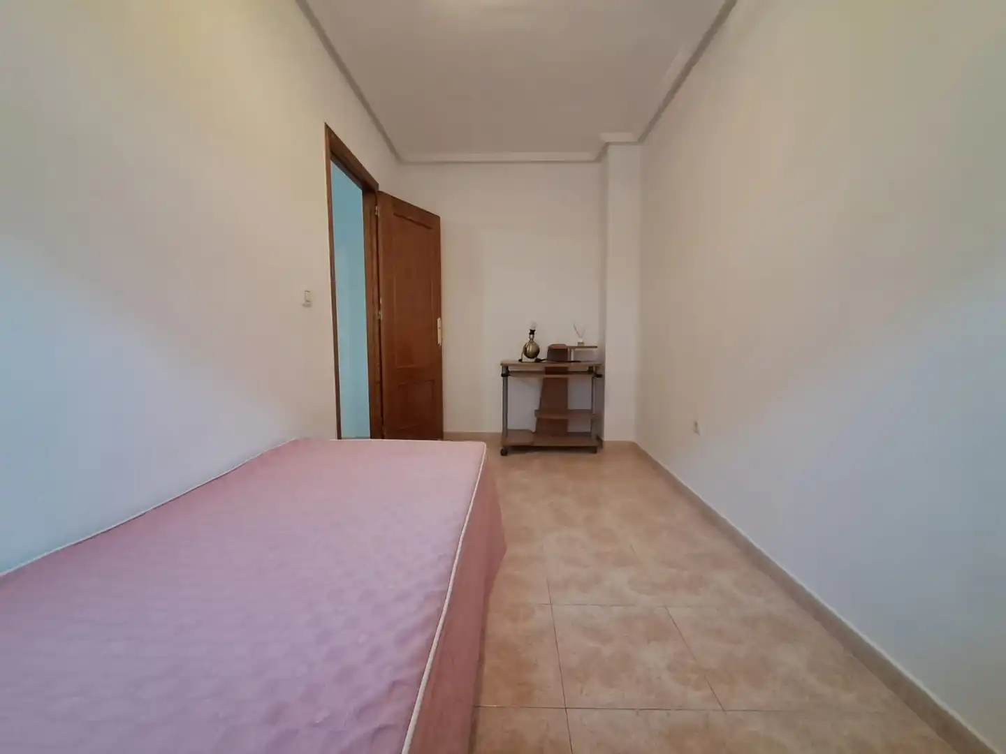 Bedroom of Flat for sale in Torrevieja  with Furnished