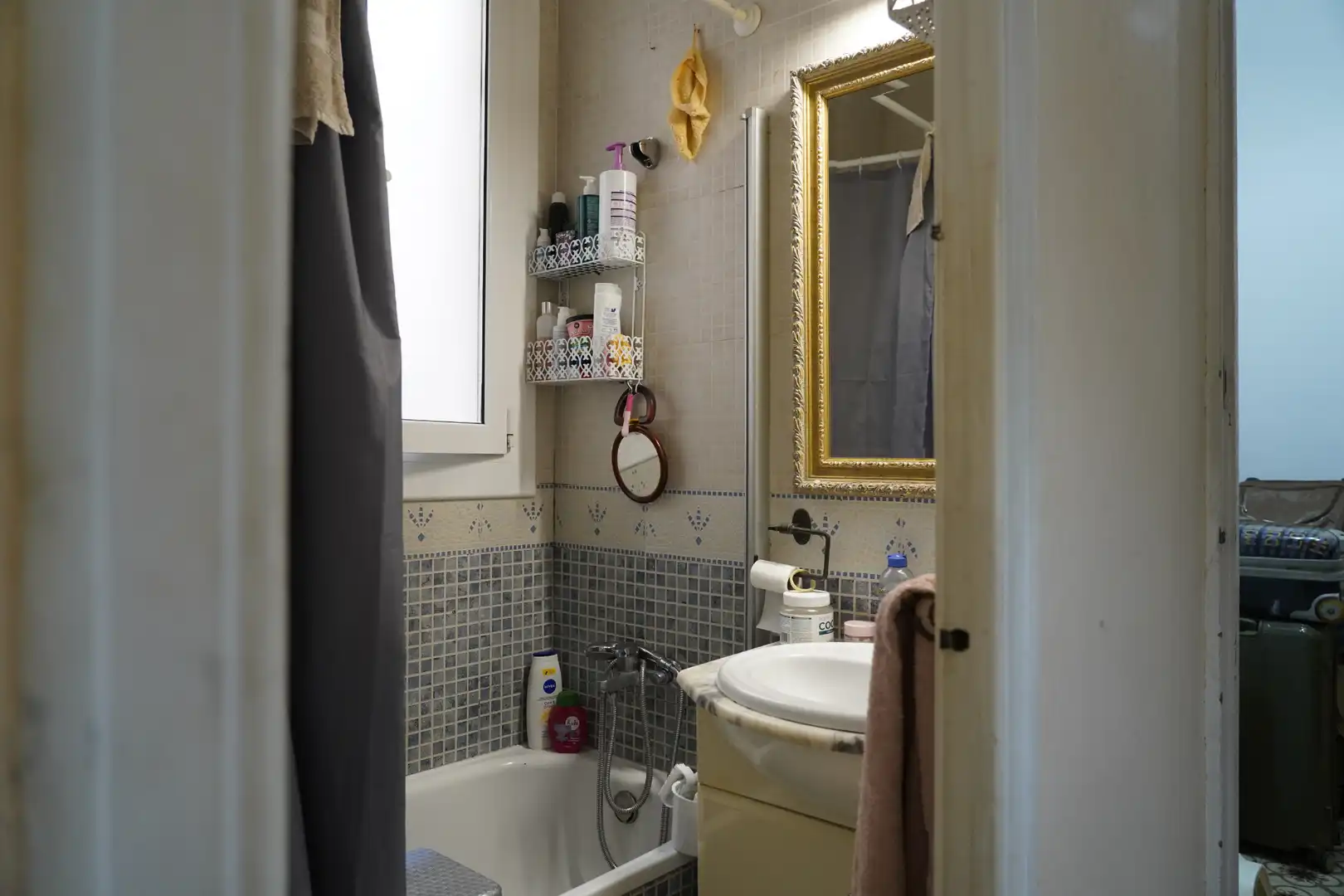 Baño de Piso en venta en Barcelona con Calefacción y Balcón