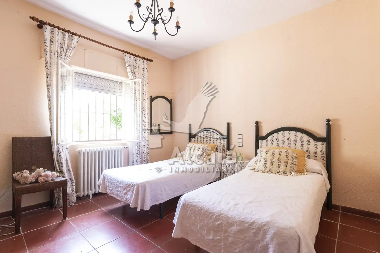 Habitación de Casa o chalet en venta en Valverde de Alcalá con Calefacción, Terraza y Trastero