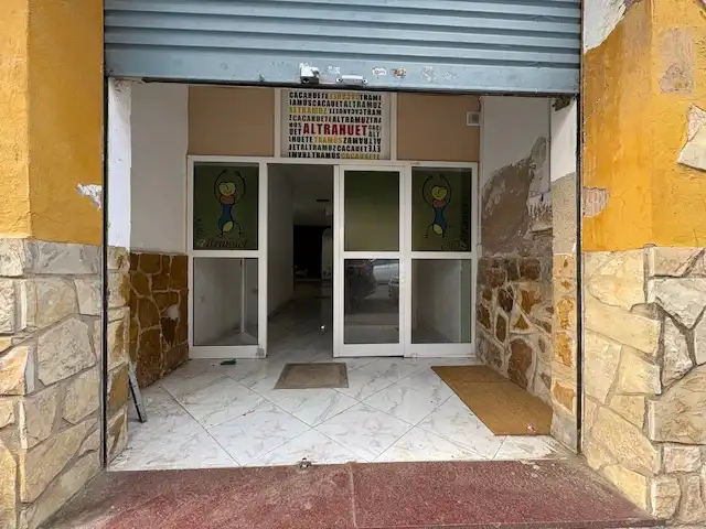 Local de alquiler en Castellón de la Plana / Castelló de la Plana