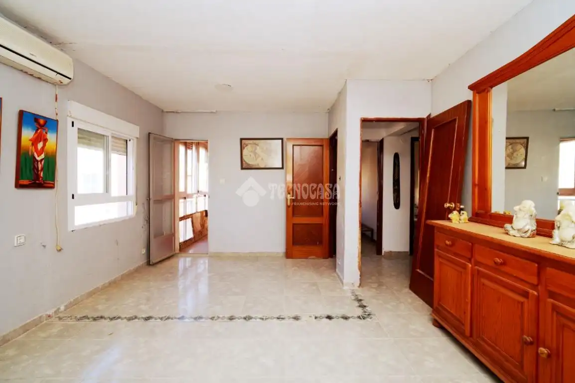 Flat for sale in Linares  with Balcony