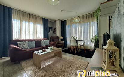 Living room of Flat for sale in Hazas de Cesto