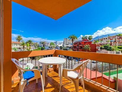 Außenansicht von Wohnung zum verkauf in Puerto de la Cruz mit Terrasse, Schwimmbad und Möbliert