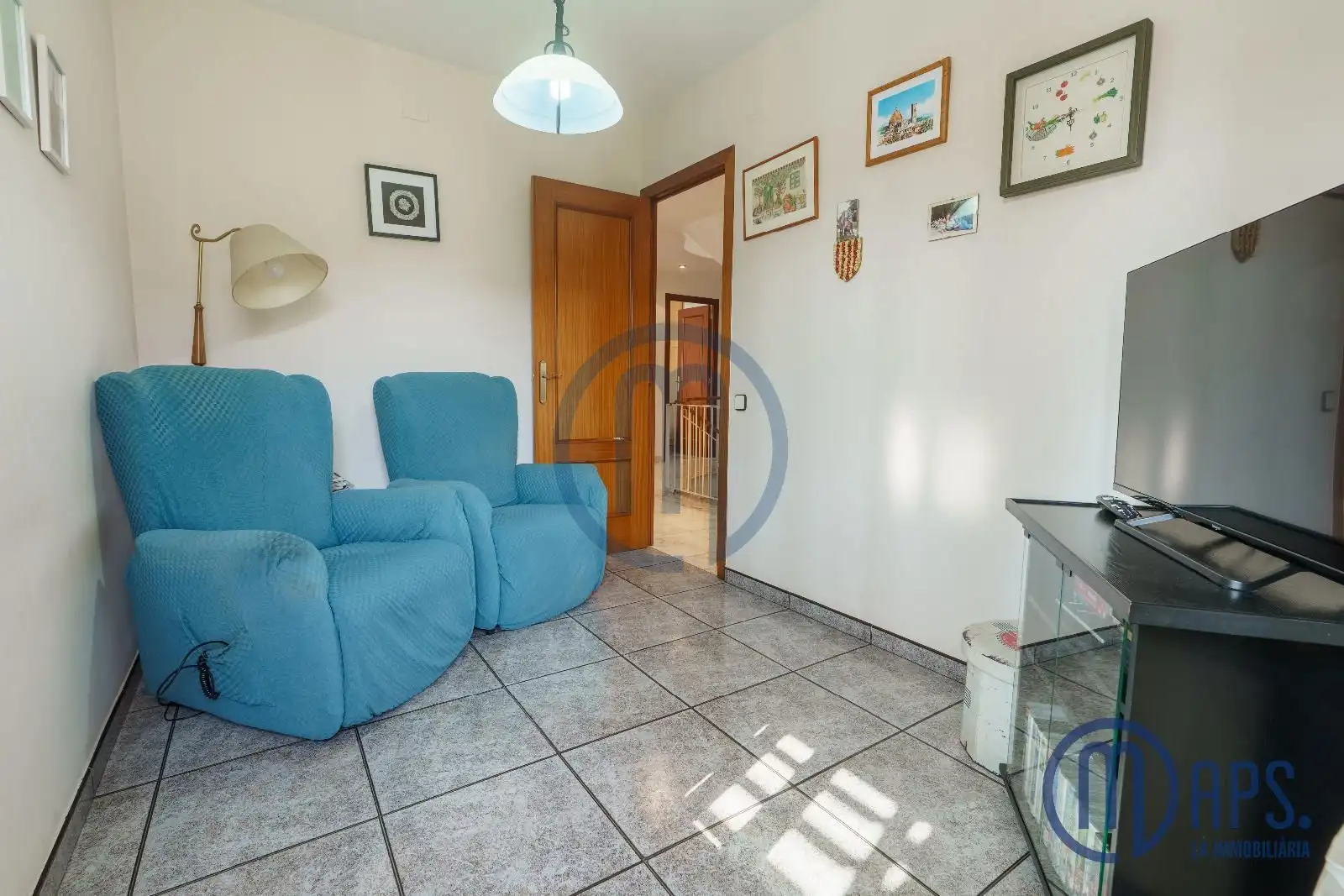 Sala d'estar de Casa o xalet en venda en Canovelles amb Calefacció, Terrassa i TV