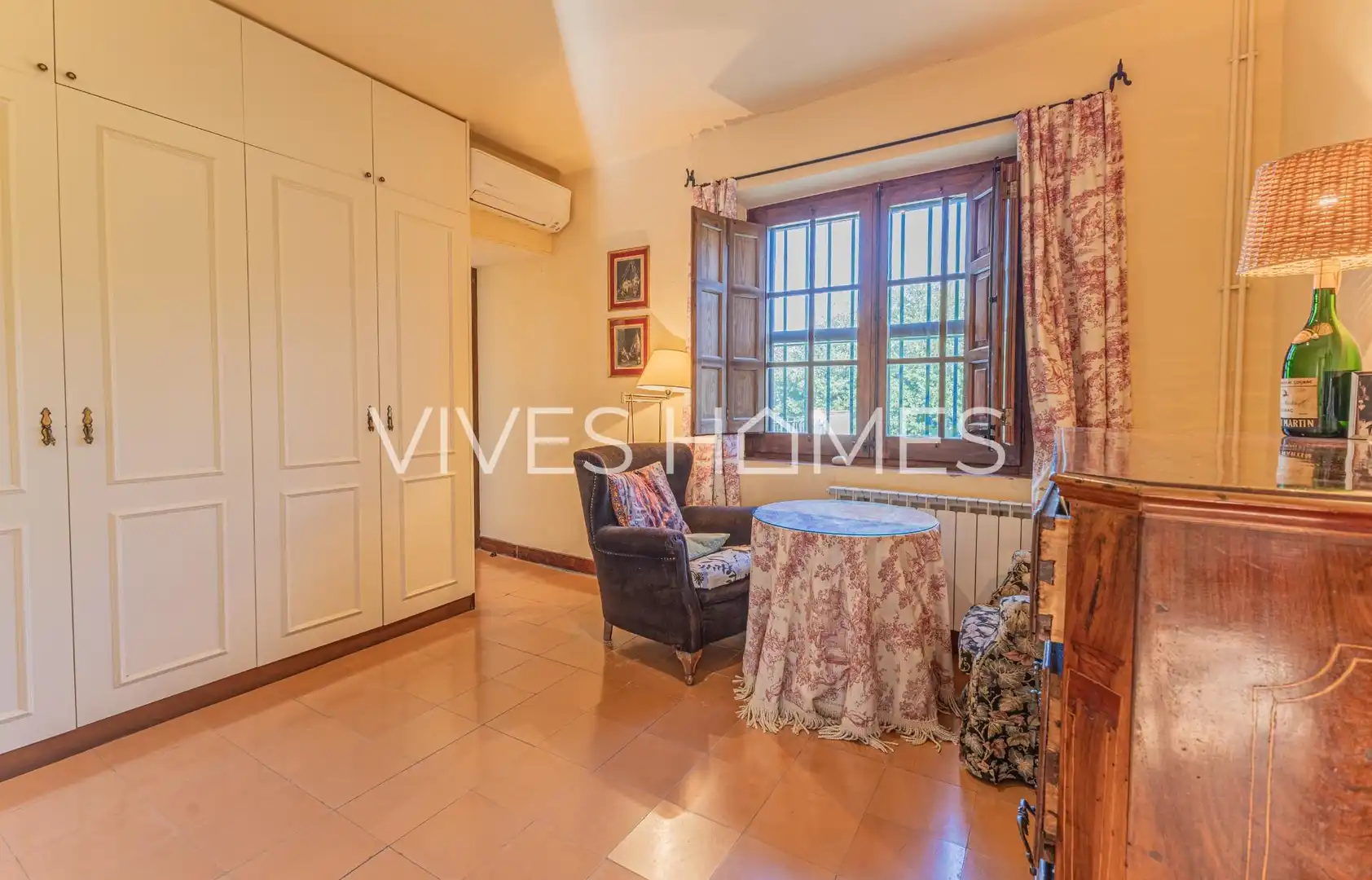 Sala de estar de Casa o chalet en venta en Mataró con Aire acondicionado, Calefacción y Jardín privado
