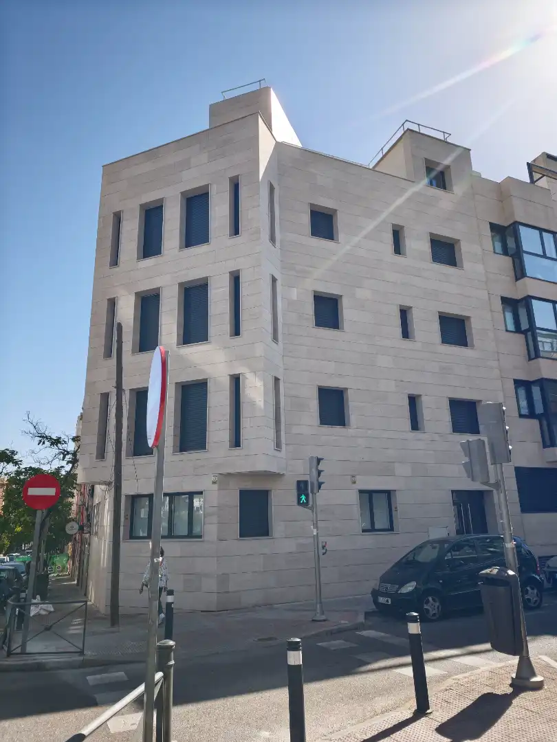 Wohnung mit Aufzug zur Miete in Calle del Pilar de Zaragoza 32