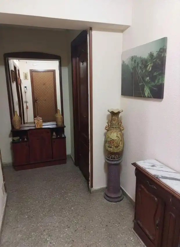 Piso en venta en Valencia con Balcón
