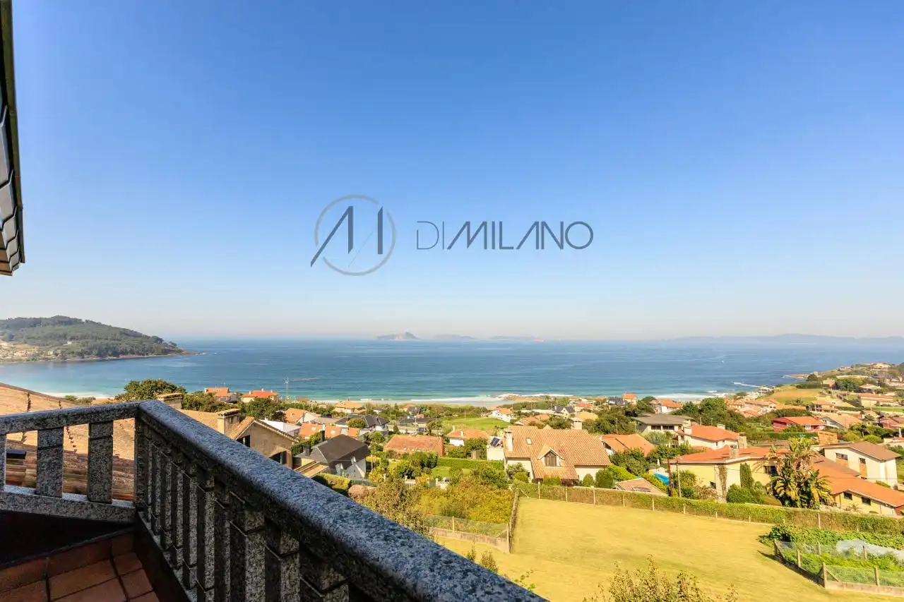 Vista exterior de Casa o chalet en venta en Nigrán con Calefacción, Jardín privado y Parquet