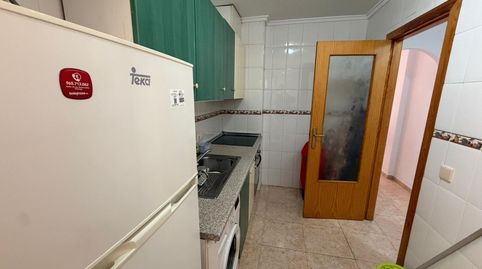 Foto 5 de Apartament en venda a Centro - Muelle Pesquero, Torrevieja