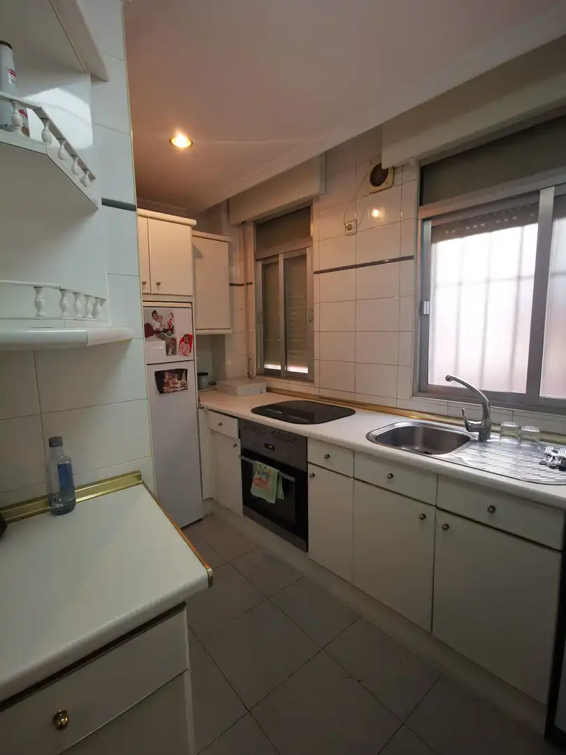 Flat for rent in Calle Felipe Espino, Barrio del Centro