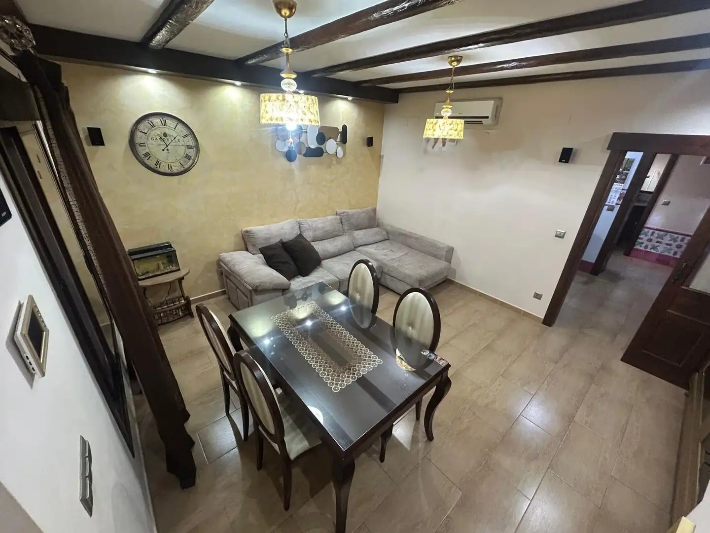 Living room of Houses for sale in Los Palacios y Villafranca  with Storage room