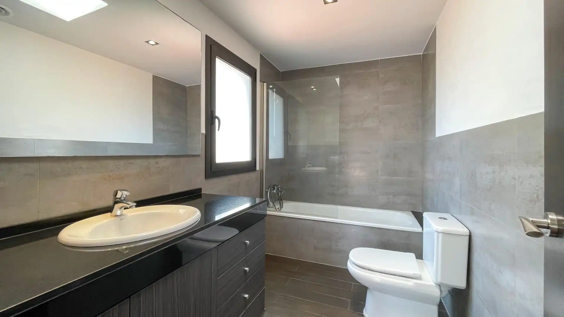 Bathroom of Houses for sale in Sant Pol de Mar  with Air Conditioner, Heating and Private garden