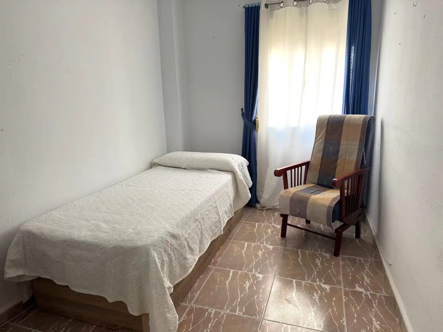Dormitori de Pis en venda en Cádiz