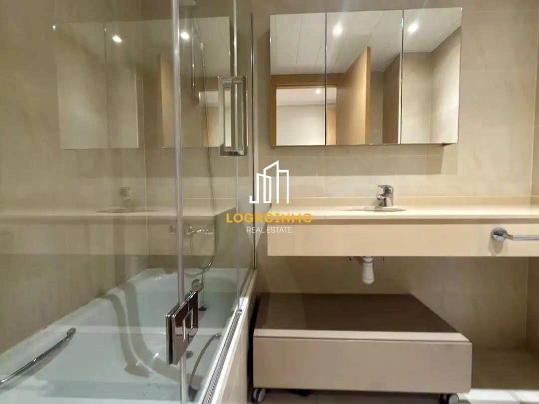 Appartamento con piscina in vendita a San Adrián, imagen 34