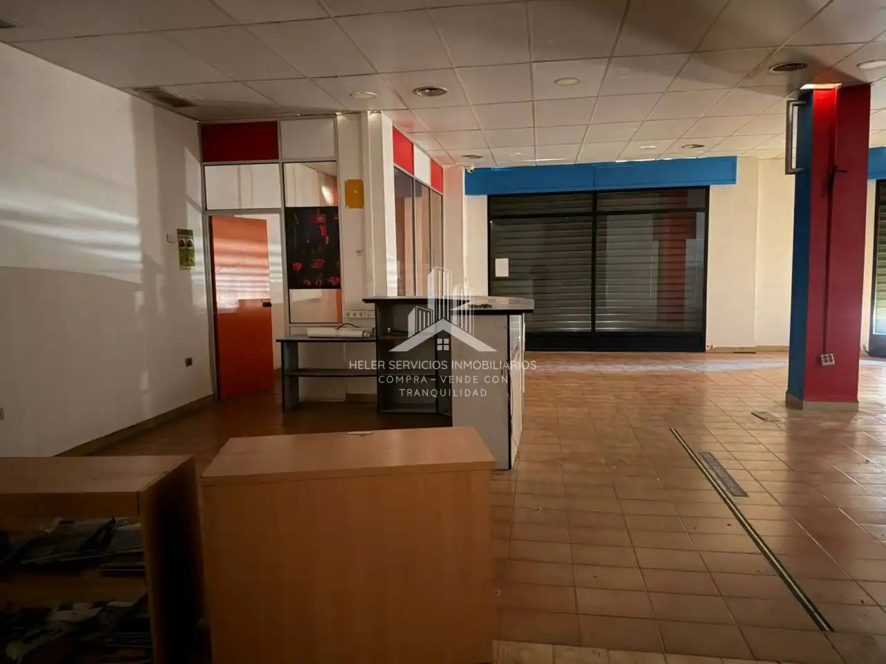 Nau industrial de lloguer a Avenida Valencia, Ensanche - Río Júcar