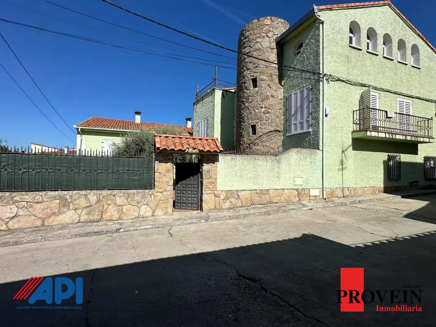 Exterior view of Houses for sale in Santa Cruz del Retamar  with Heating, Private garden and Parquet flooring