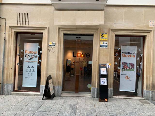 Local comercial en Alquiler en Hernani