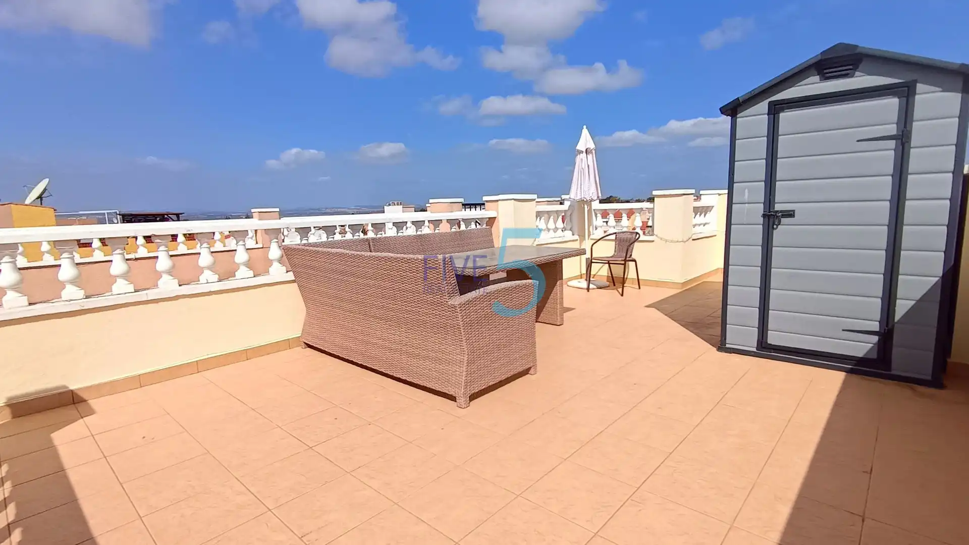 Terrassa de Casa adosada en venda en Torrevieja amb Aire condicionat, Calefacció i Terrassa