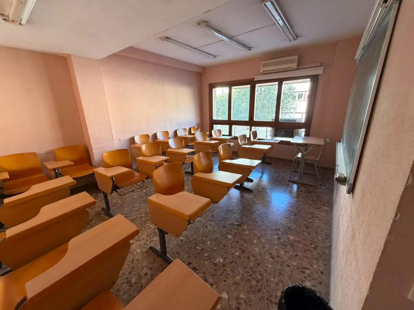 Oficina de lloguer en Campoamor - Altozano