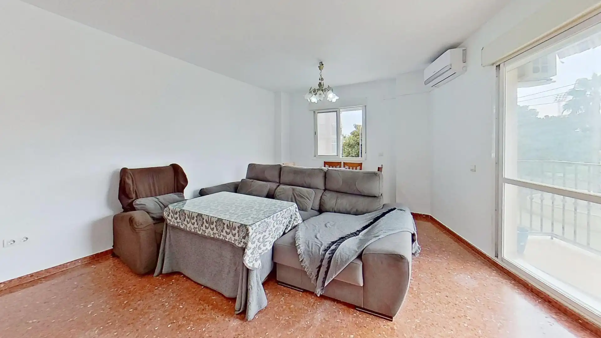 Sala de estar de Piso en venta en Motril con Balcón