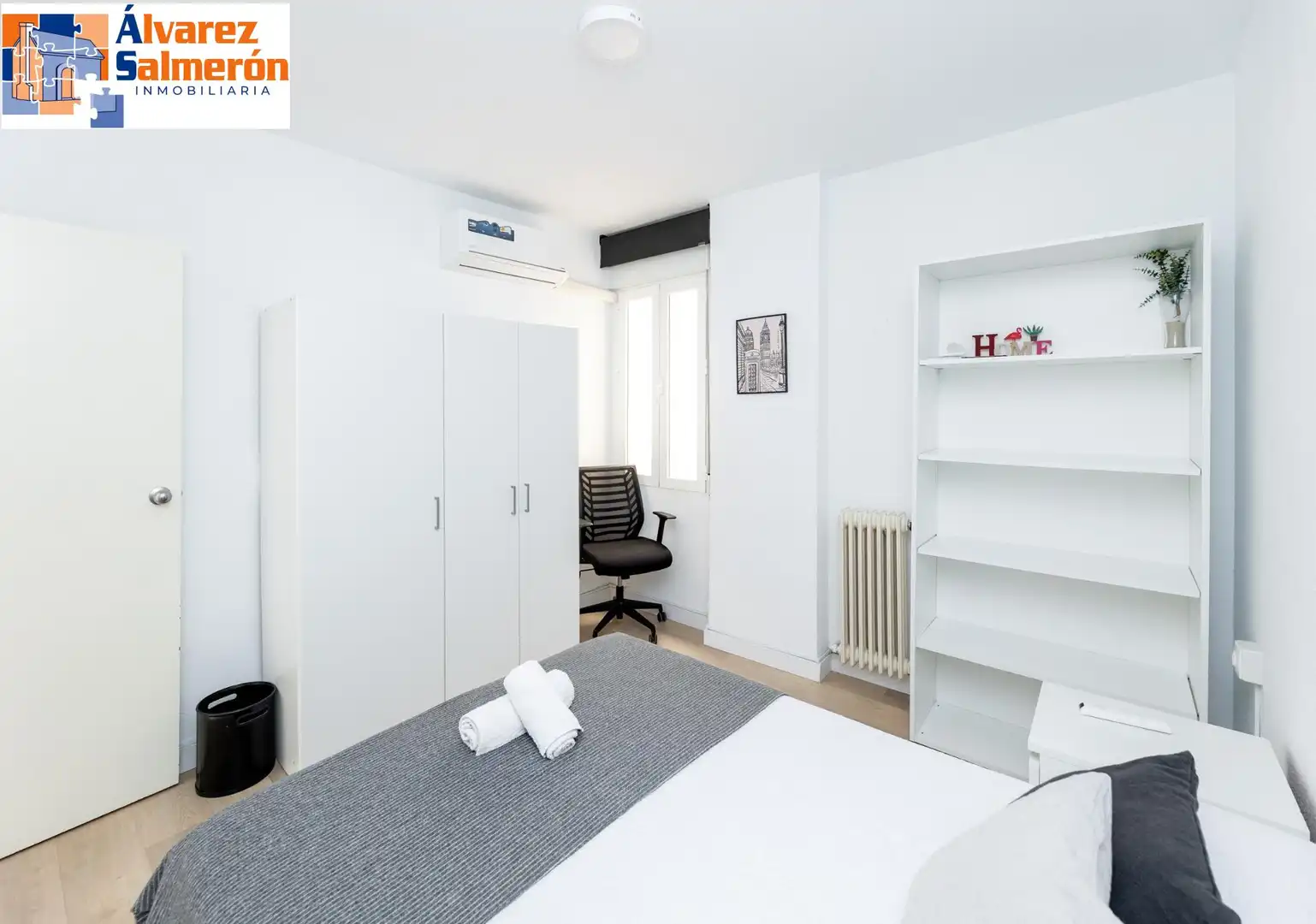 Bedroom of Flat for sale in Granada