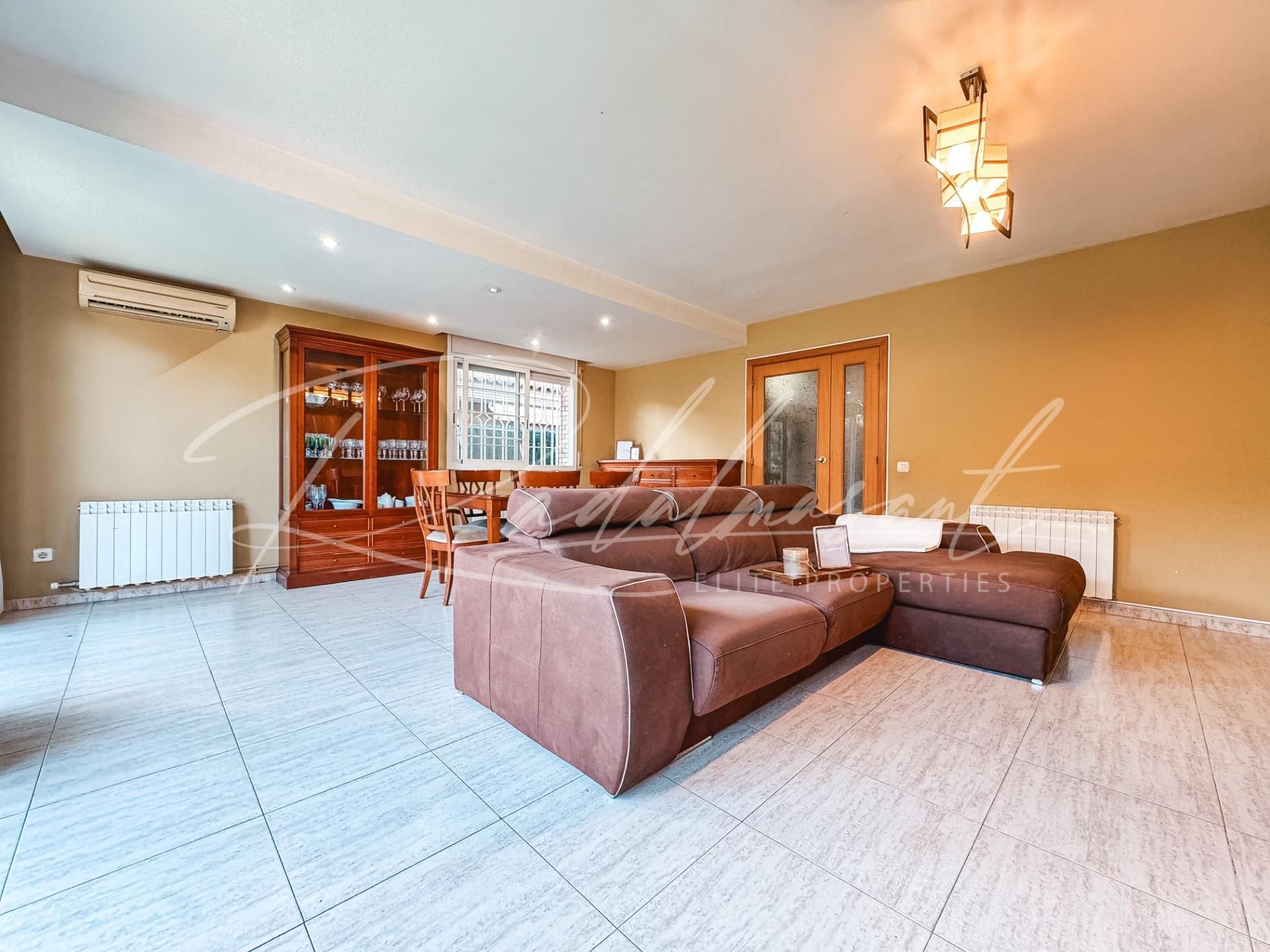 Single-family semi-detached for sale in Cambrils  with Air Conditioner, Heating and Private garden