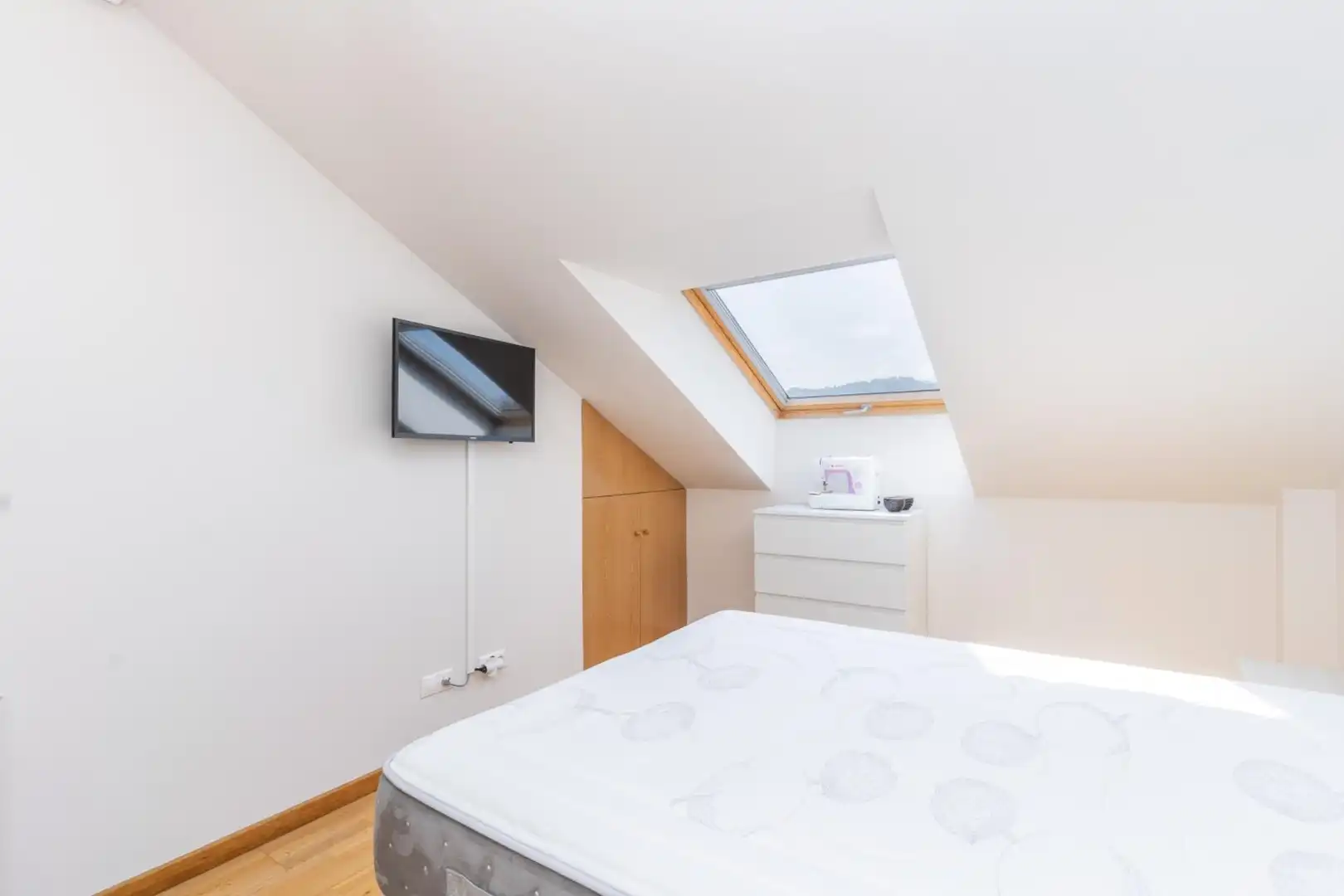 Piso con terraza en venta en Calle CARBAYU EL 3, imagen 16