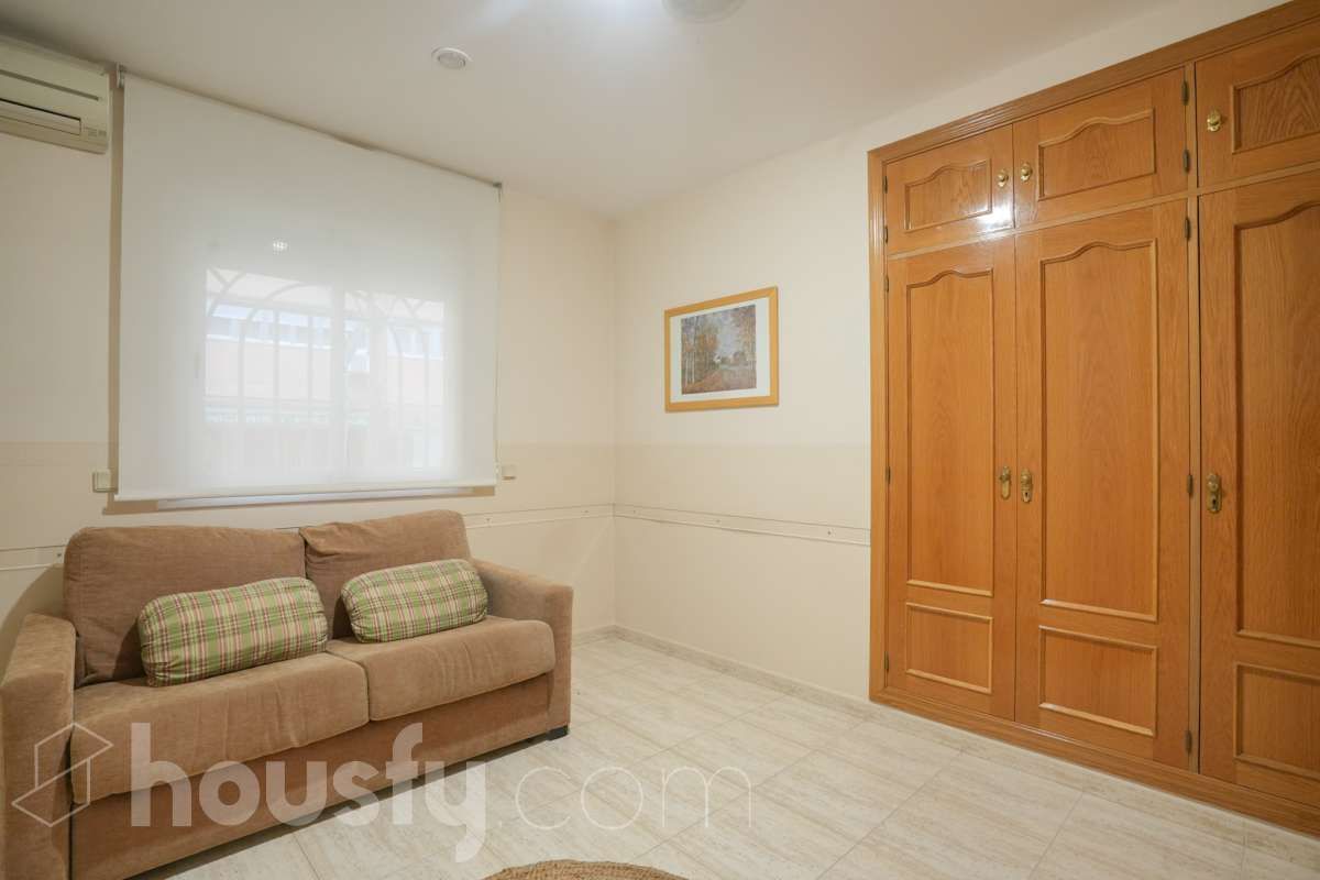 Bedroom of Flat for sale in Pinto  with Air Conditioner and Heating