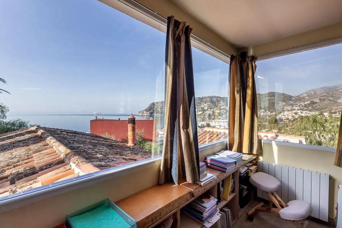 Habitación de Casa o chalet en venta en Almuñécar con Aire acondicionado, Calefacción y Jardín privado